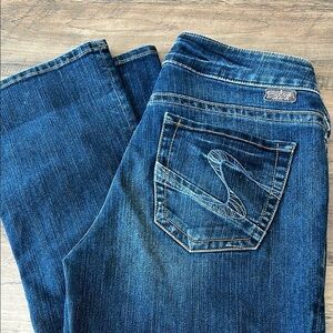 Stylish Silver Jeans Suki Capri size 28